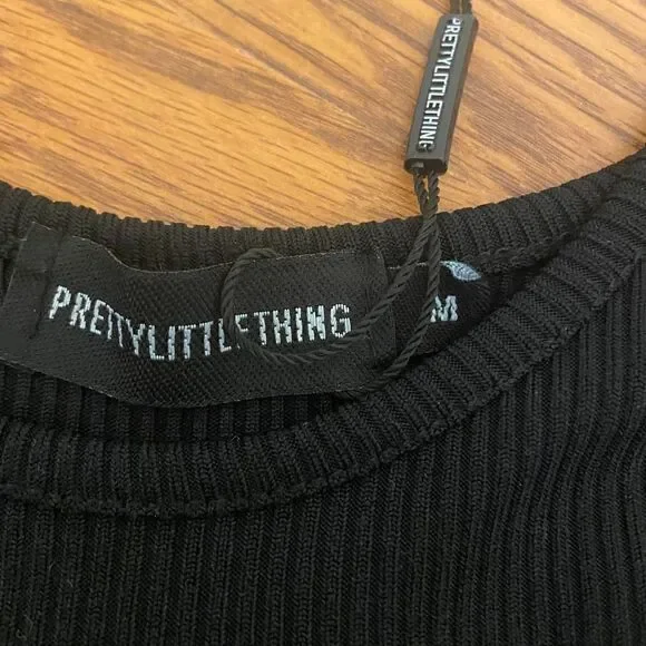 Pretty Little Thing Black Ribbed Bralette / Crop Top Medium - Picture 4 of 4